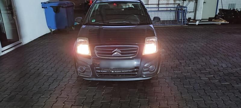 Gebraucht Citroën C2 74 PS (54 kW) 2009 Schwarz Kleinwagen