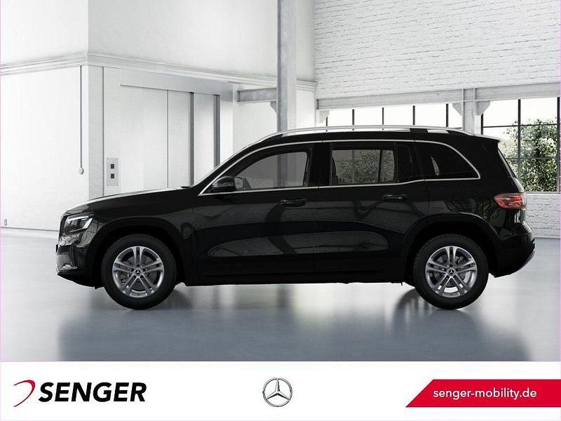 Gebraucht Mercedes GLB200 163 PS (119 kW) 2024 Unilack nachtschwarz SUV