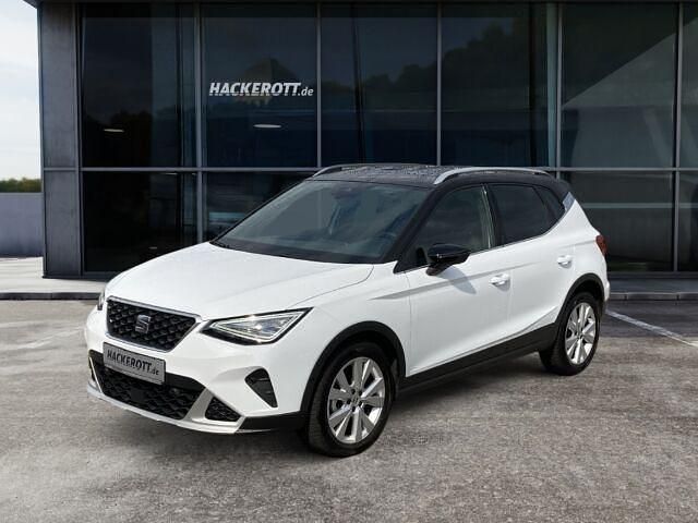Weiß Gebraucht 2022 Seat Arona Xperience SUV | 23.450 € (Teuer) - Bild 1/2