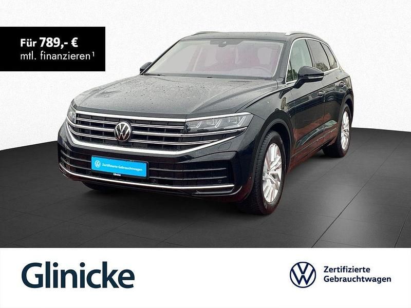 Grenadillschwarz metallic Gebraucht 2025 VW Touareg Elegance SUV | 59.833 € (Etwas zu teuer) - Bild 1/3