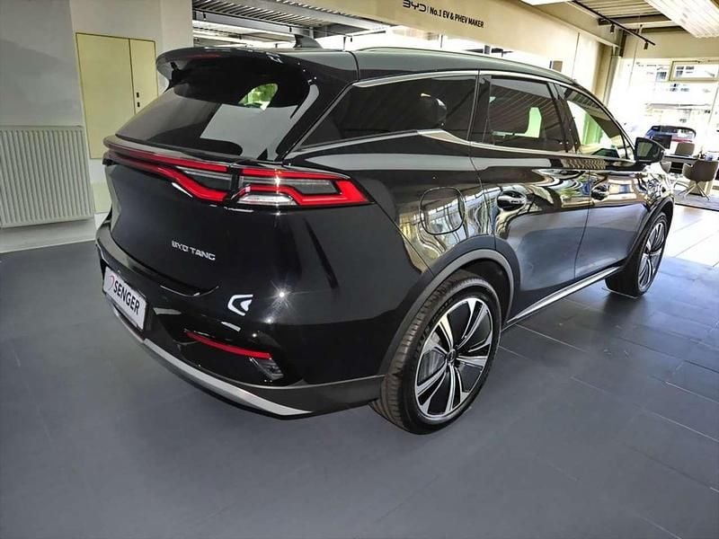 Occasion BYD Tang 380 kW (517 ch) 2024 Gris SUV