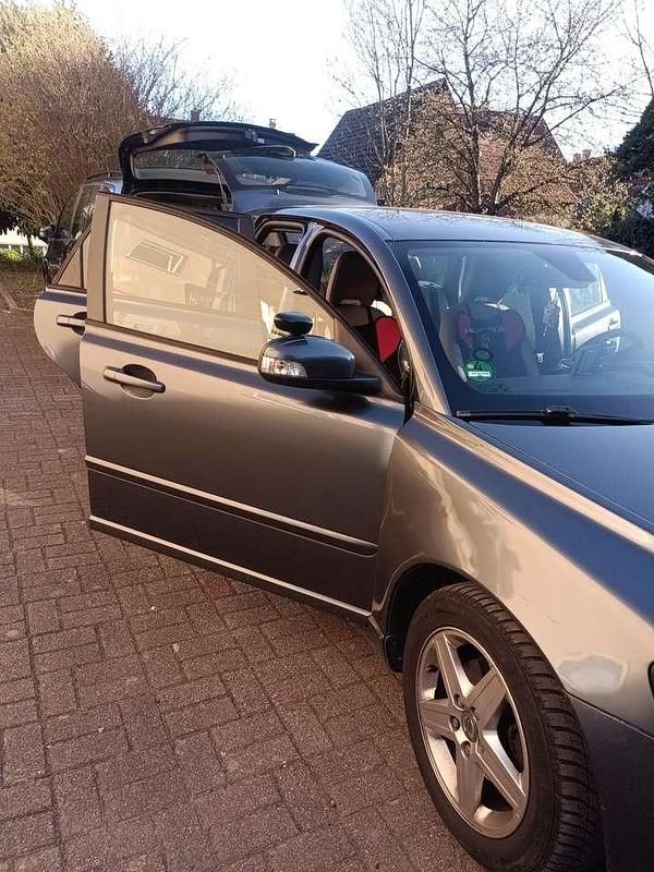 Gebraucht Volvo V50 125 PS (91 kW) 2009 Kombi