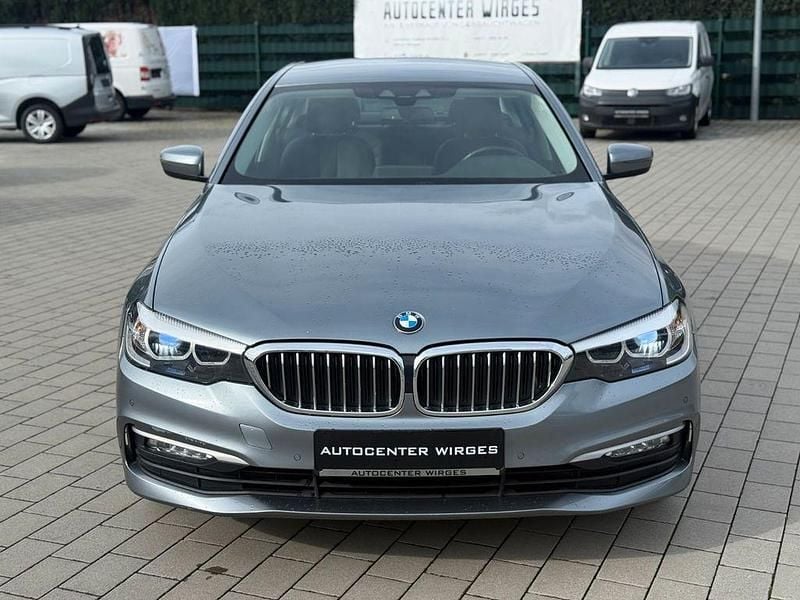 Gebraucht BMW 520 184 PS (135 kW) 2017 Blau Limousine