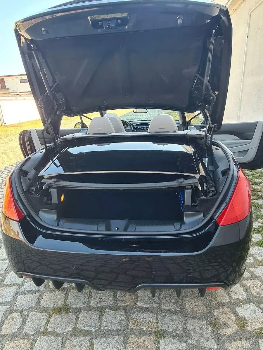 Gebraucht Peugeot 308 CC Active 156 PS (114 kW) 2012 Schwarz Cabrio