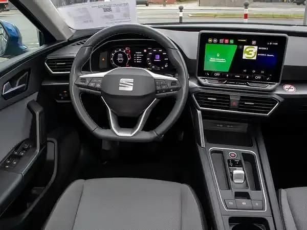 Usata Seat Leon 150 CV (110 kW) 2025 Blu Station wagon