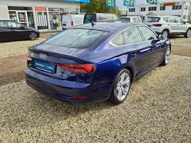 Gebraucht Audi A5 Sportback Sport 190 PS (139 kW) 2019 Blau Kleinwagen