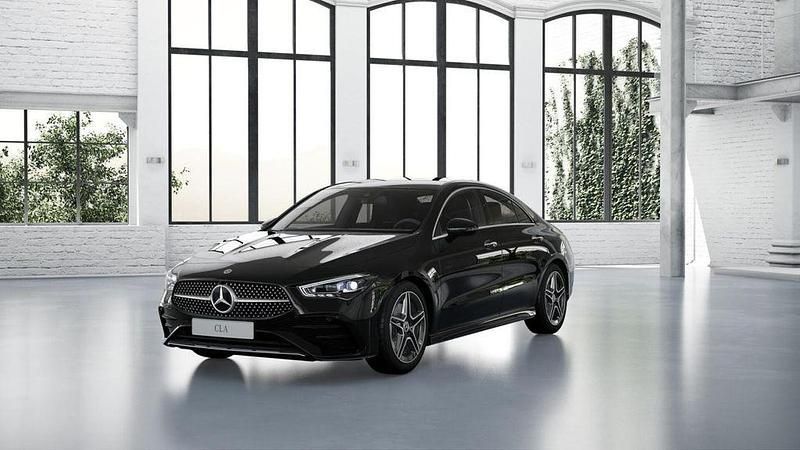 Schwarz Gebraucht 2024 Mercedes CLA200 AMG Coupé | 35.980 € (Guter Preis) - Bild 1/4