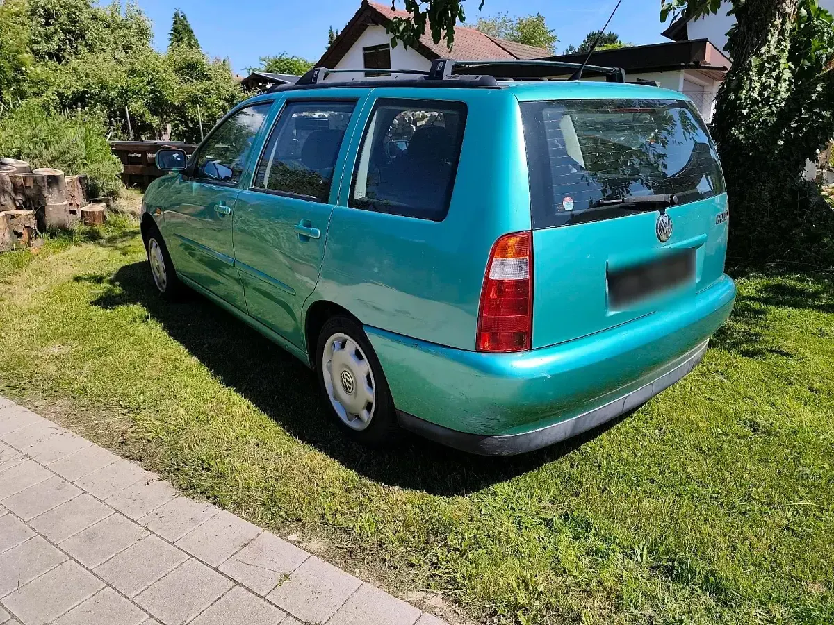 Gebraucht VW Polo 60 PS (44 kW) 1999 Grün Kombi