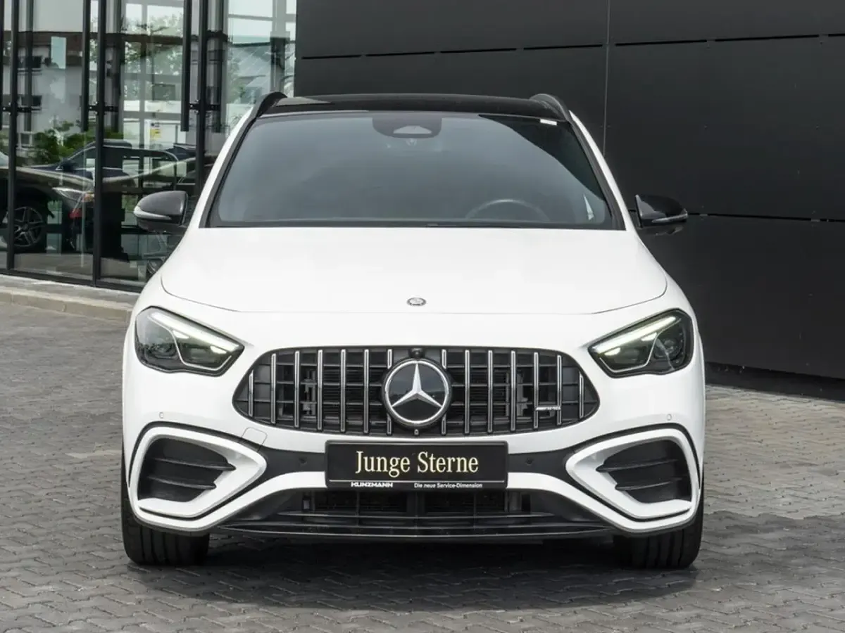 Gebraucht Mercedes GLA35 AMG AMG 306 PS (225 kW) 2024 Polarweiss SUV
