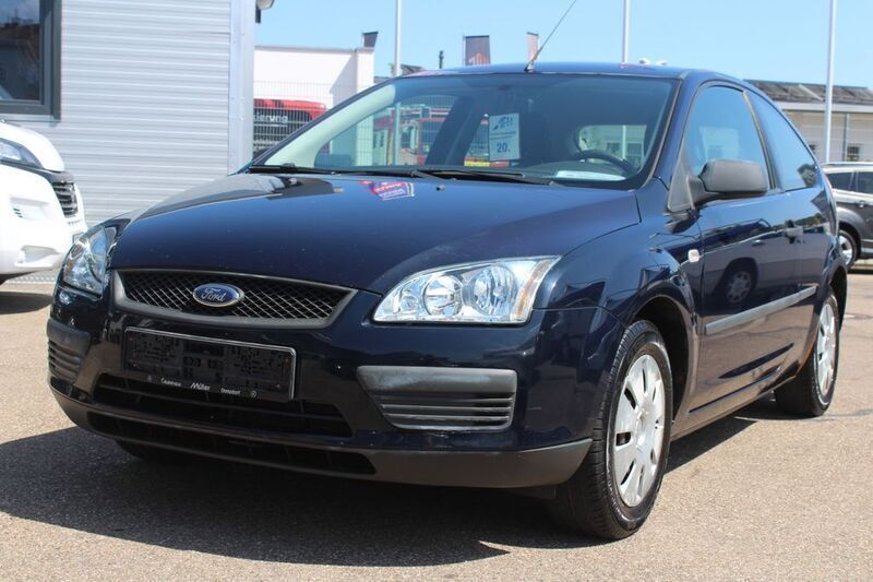 Gebraucht Ford Focus Ambiente 101 PS (74 kW) 2006 Blau Limousine