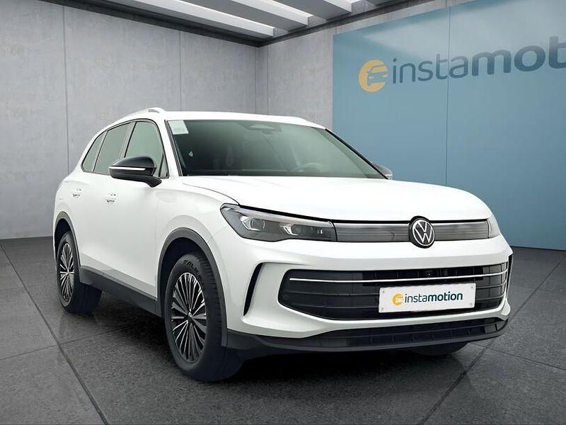 Gebraucht VW Tiguan 193 PS (141 kW) 2024 Weiß SUV
