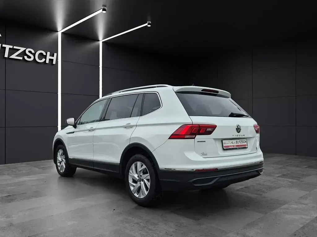 Gebraucht VW Tiguan 150 PS (110 kW) 2022 Weiß SUV
