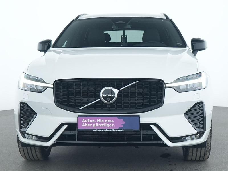 Gebraucht Volvo XC60 Plus 250 PS (183 kW) 2023 Crystal weiss SUV