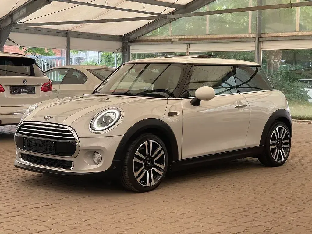Gebraucht Mini Cooper 136 PS (100 kW) 2018 Silber Kleinwagen
