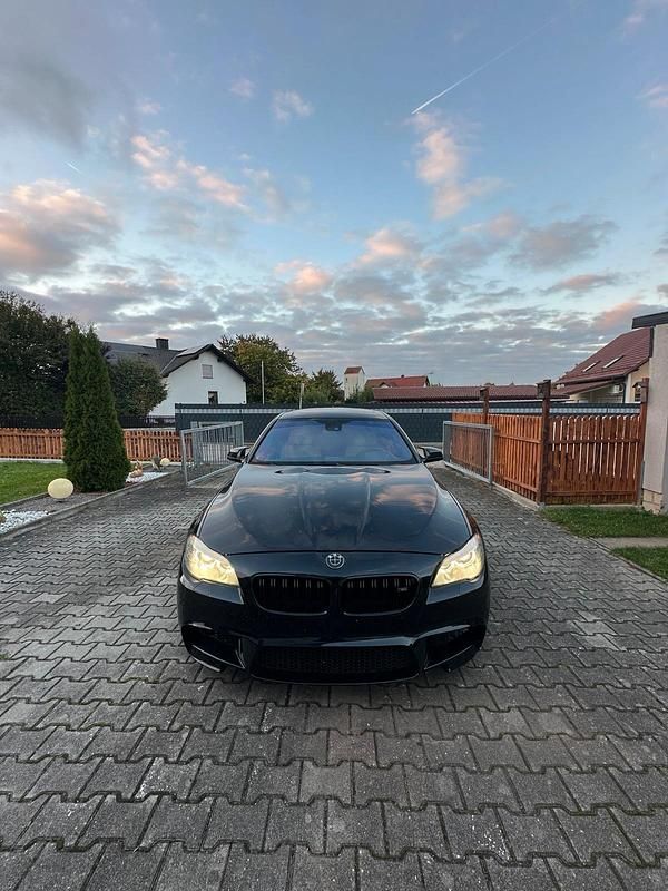 Gebraucht BMW M550 Competition Edition 408 PS (300 kW) 2010 Schwarz Limousine