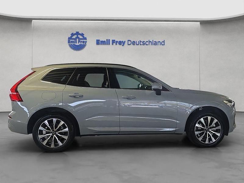 Gebraucht Volvo XC60 Core 250 PS (183 kW) 2024 Grau SUV