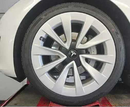 Gebraucht Tesla Model 3 324 kW (441 PS) 2021 Weiß Limousine