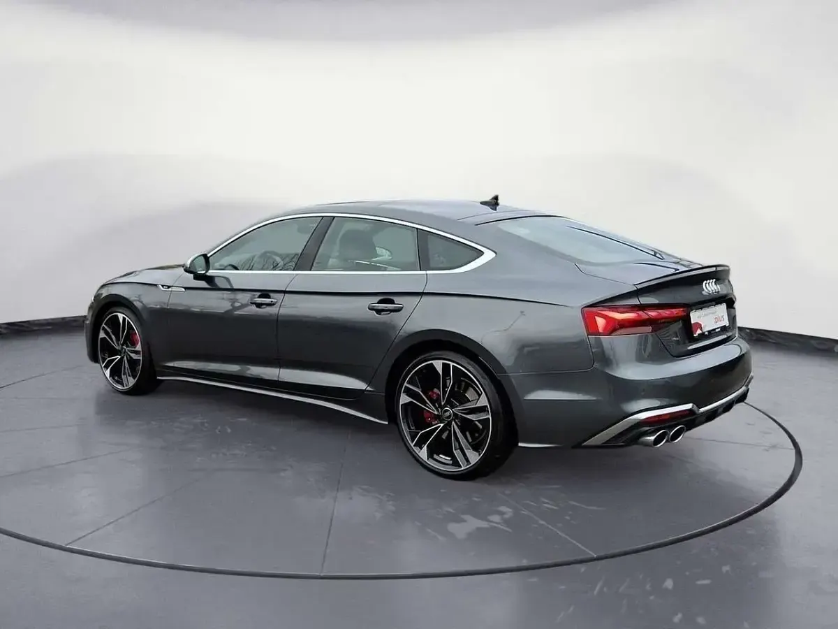 Gebraucht Audi S5 341 PS (250 kW) 2022 Daytonagrau perleffekt Coupé