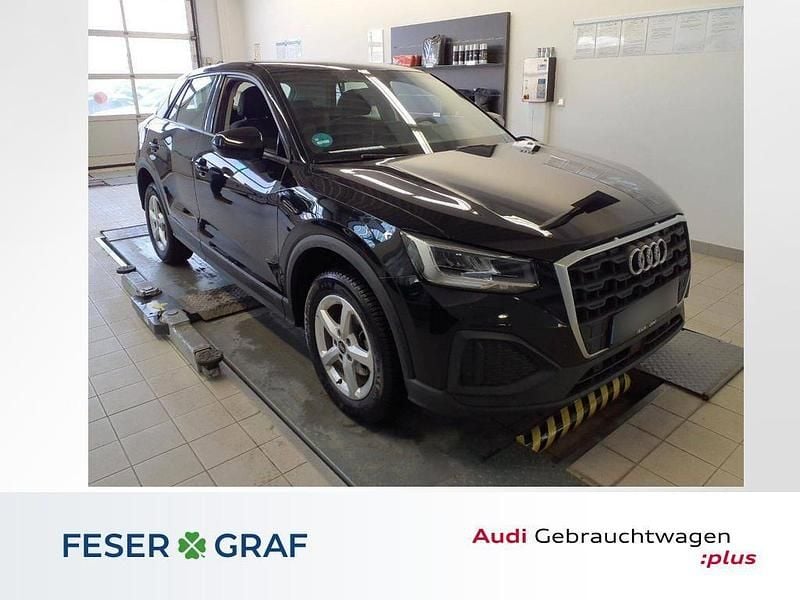 Gebraucht Audi Q2 Comfort 150 PS (110 kW) 2024 Brillantschwarz SUV