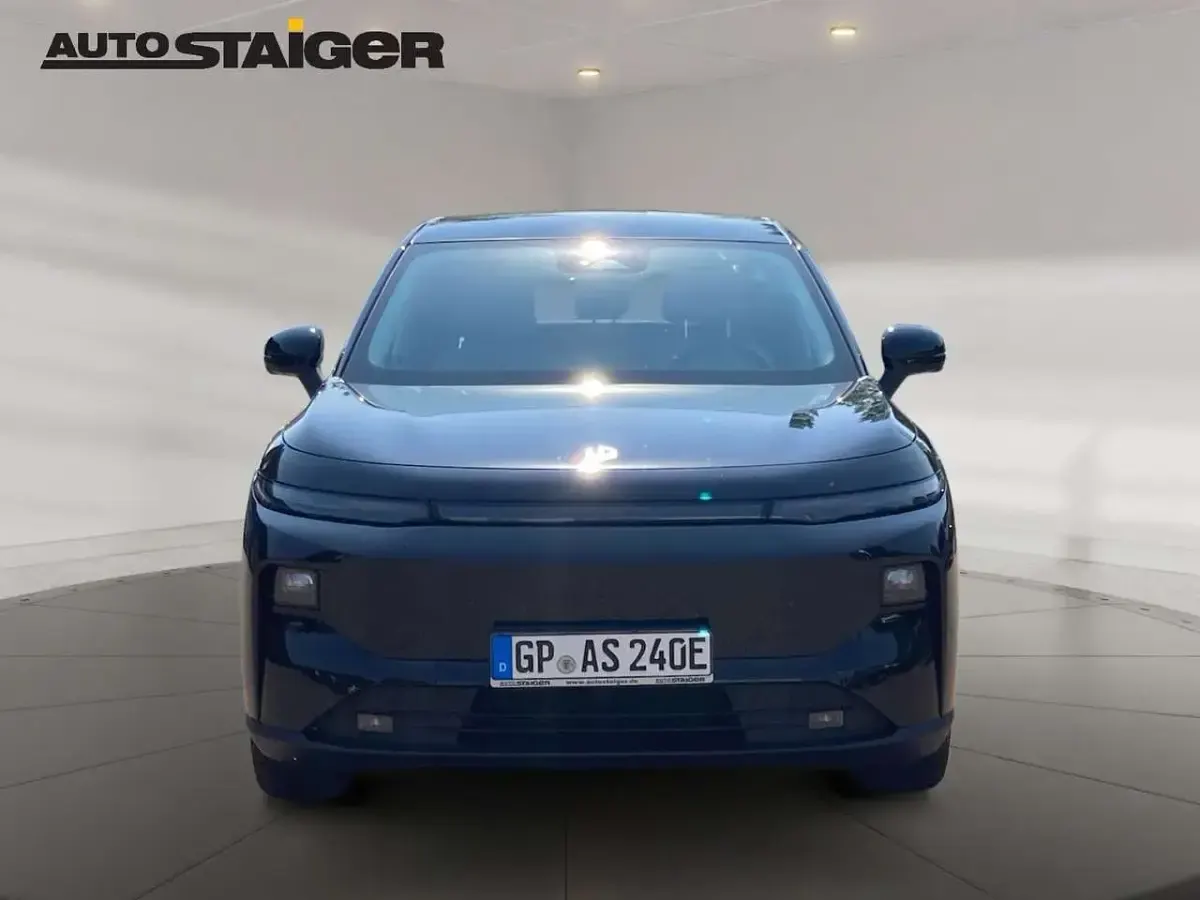 Gebraucht Leapmotor B10 160 kW (218 PS) 2026 Schwarz SUV