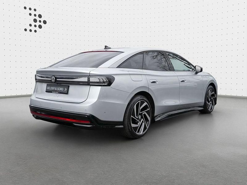Gebraucht VW ID.7 Pro 210 kW (286 PS) 2025 Scale silver metallic Limousine