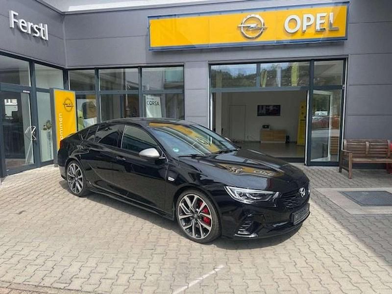 Gebraucht Opel Insignia 209 PS (153 kW) 2019 Onyx schwarz Limousine