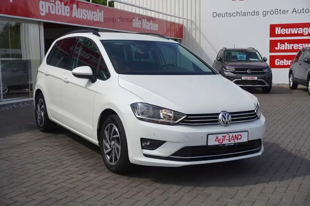 Gebraucht VW Golf Sportsvan Sound 110 PS (80 kW) 2017 Weiß Van / Kleinbus