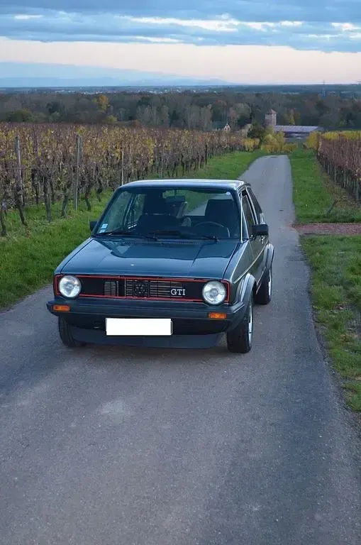 Gebraucht VW Golf I 111 PS (81 kW) 1982 Grau Kleinwagen