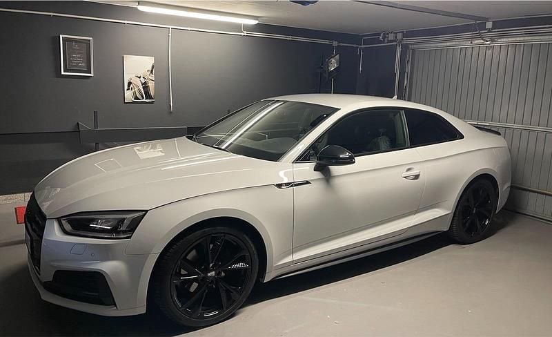 Weiß Gebraucht 2017 Audi A5 S-Line Coupé | 24.890 € (Fairer Preis) - Bild 1/4