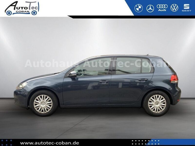 Gebraucht VW Golf VI Trendline 110 PS (80 kW) 2009 Blau Kleinwagen