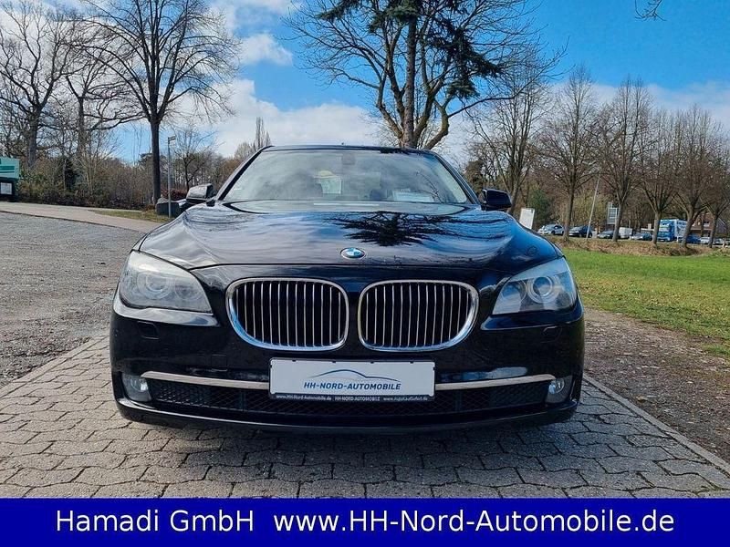 Gebraucht BMW 730 Shadowline 245 PS (180 kW) 2011 Schwarz Limousine