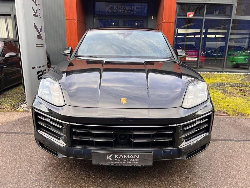 Gebraucht Porsche Cayenne Coupe 470 PS (345 kW) 2023 Schwarz Coupé