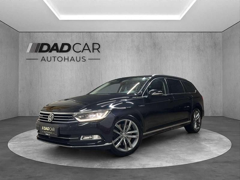 Deep black perleffekt Gebraucht 2015 VW Passat Highline Kombi | 16.900 € (Fairer Preis) - Bild 1/4