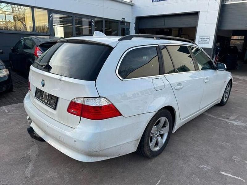 Gebraucht Ford Mondeo Titanium 59 PS (43 kW) 2010 Andere Limousine