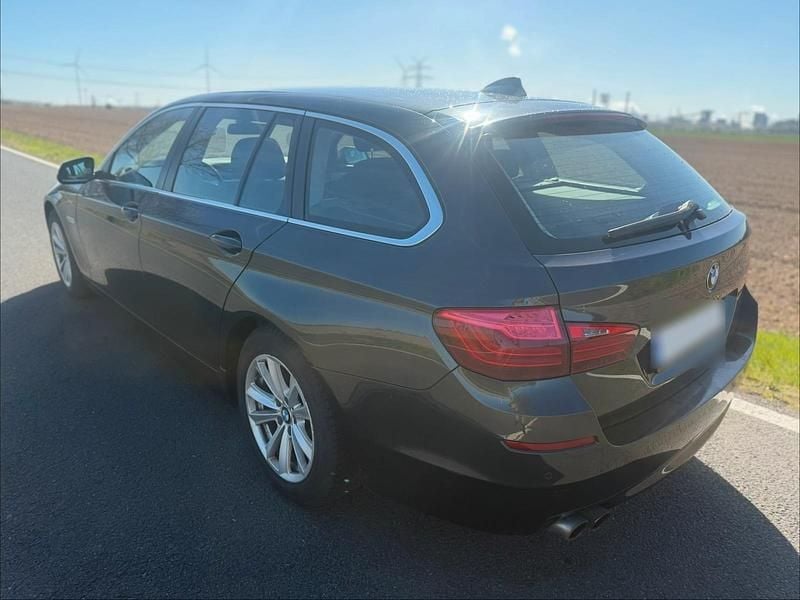 Second-hand BMW 218 Efficient Dynamics 218 CP (160 kW) 2015 Negru Break