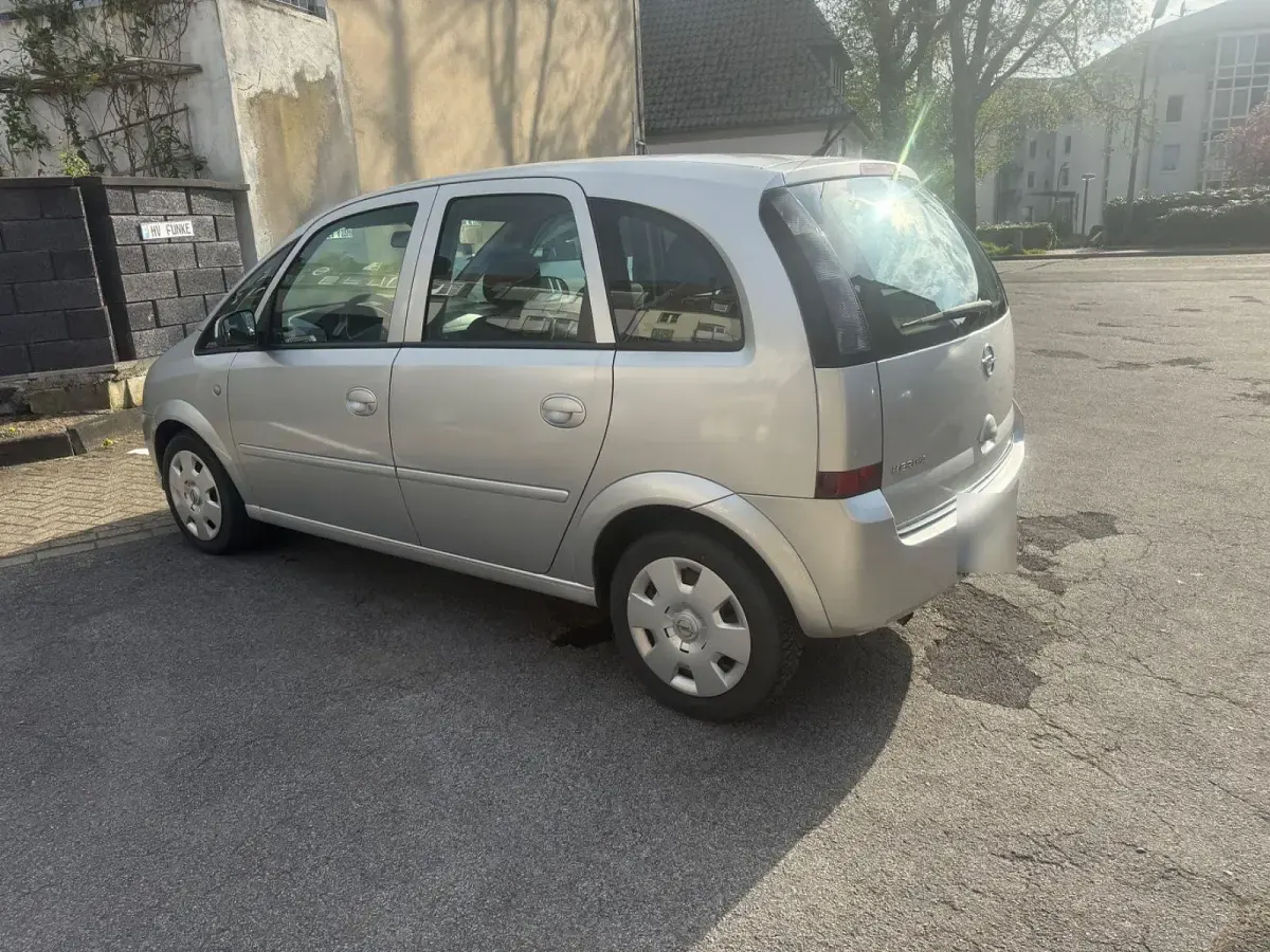 Occasion Opel Meriva 105 ch (77 kW) 2008 Gris Monospace
