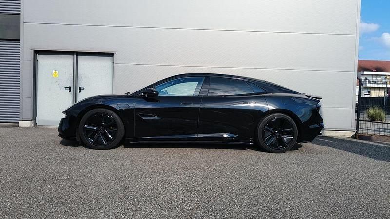 Gebraucht Lotus Emeya 450 kW (612 PS) 2025 Schwarz Kleinwagen