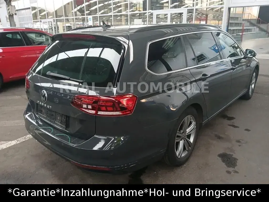 Używany VW Passat 150 KM (110 kW) 2021 Szary Kombi