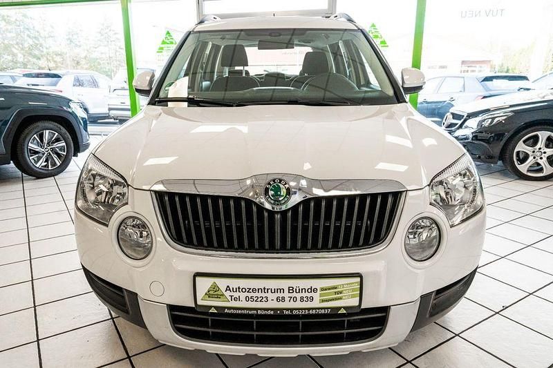 Gebraucht Skoda Yeti Ambition 110 PS (80 kW) 2012 Weiß SUV