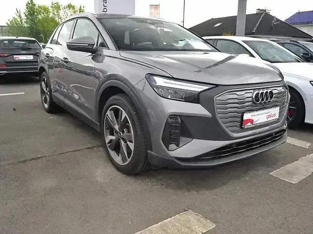 Gebraucht Audi Q4 e-tron Advanced Plus 210 kW (286 PS) 2023 Taifungrau metallic SUV