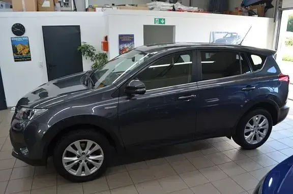 Gebraucht Toyota RAV4 Edition 151 PS (111 kW) 2013 Grau SUV
