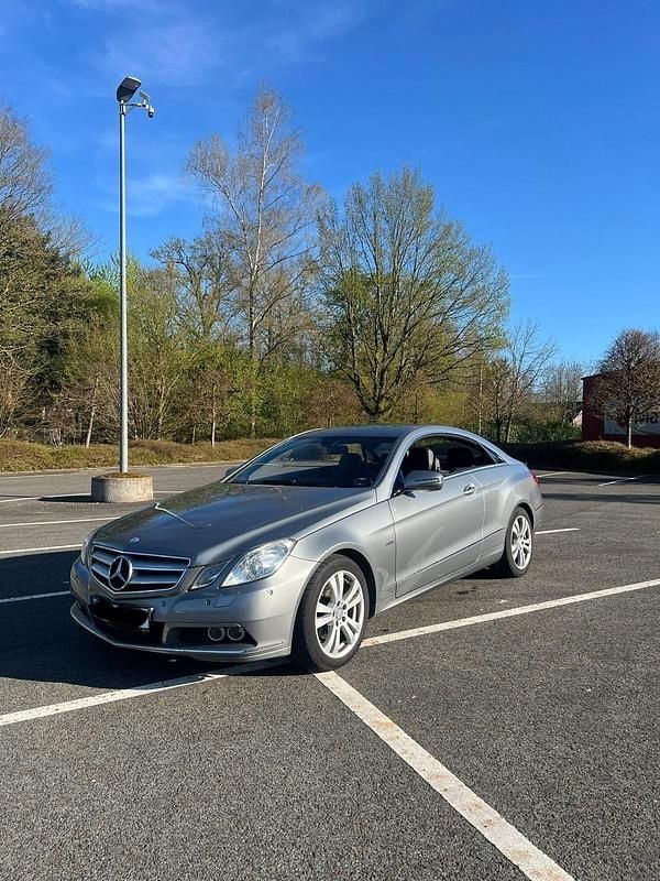Second-hand Mercedes E250 204 CP (150 kW) 2009 Coupe