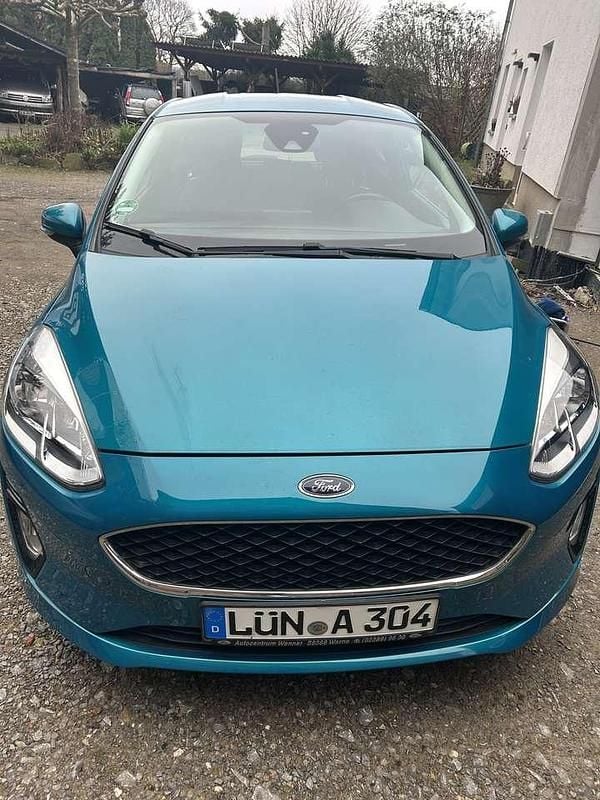 Blau Gebraucht 2018 Ford Fiesta Limousine | 6.700 € (Guter Preis) - Bild 1/4