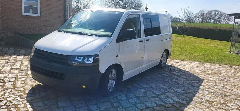 Gebraucht VW Transporter 102 PS (75 kW) 2010 Weiß Van