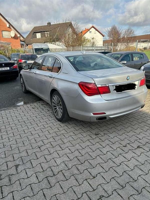Gebraucht BMW ActiveHybrid 7 449 PS (330 kW) 2012 Limousine