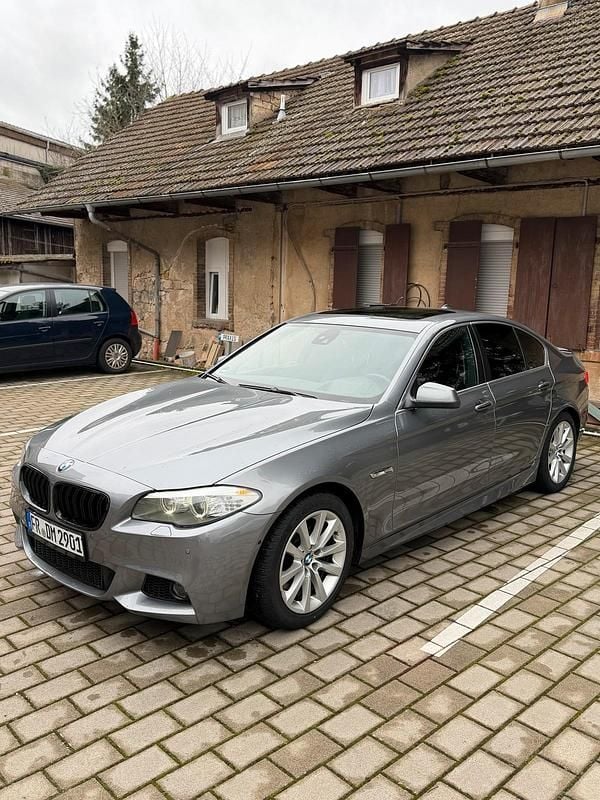 Gebraucht BMW 525 M Sport 204 PS (150 kW) 2010 Grau Limousine