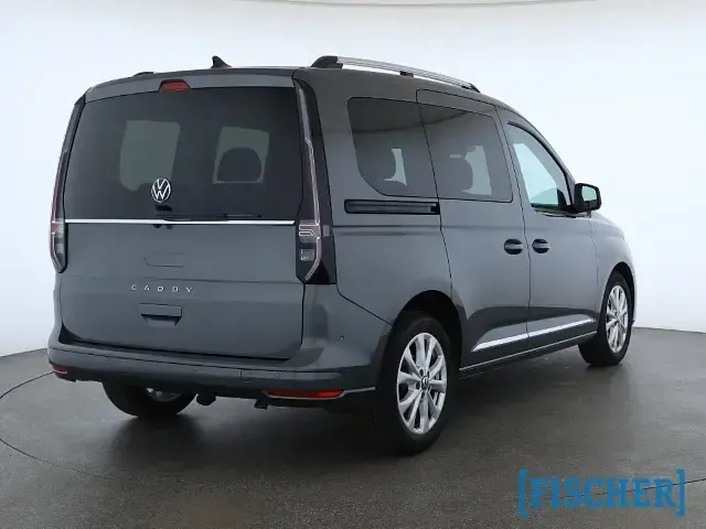 Gebraucht VW Caddy Style 122 PS (89 kW) 2023 Grau Van / Kleinbus