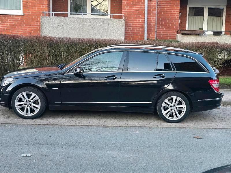 Gebraucht Mercedes C220 170 PS (125 kW) 2008 Schwarz Kombi