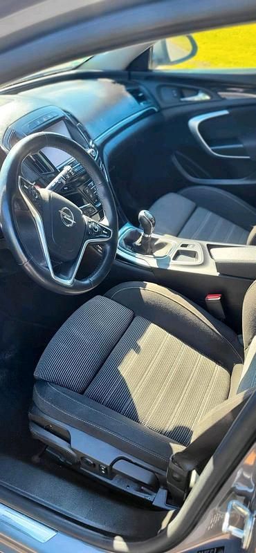 Gebraucht Opel Insignia 170 PS (125 kW) 2016 Grau Kombi