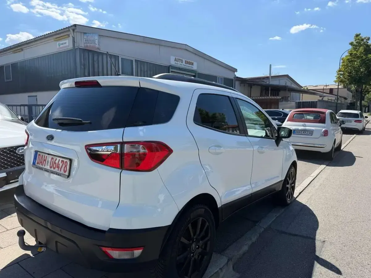 Gebraucht Ford Ecosport Cool & Connect 101 PS (74 kW) 2019 Weiß SUV